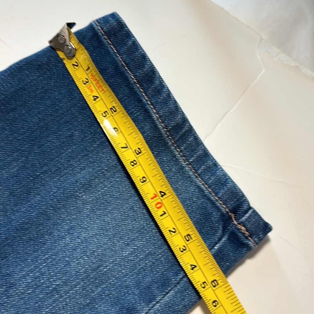 WHBM , The girlfriend embroidered jeans, size 10 - Picture 10 of 10